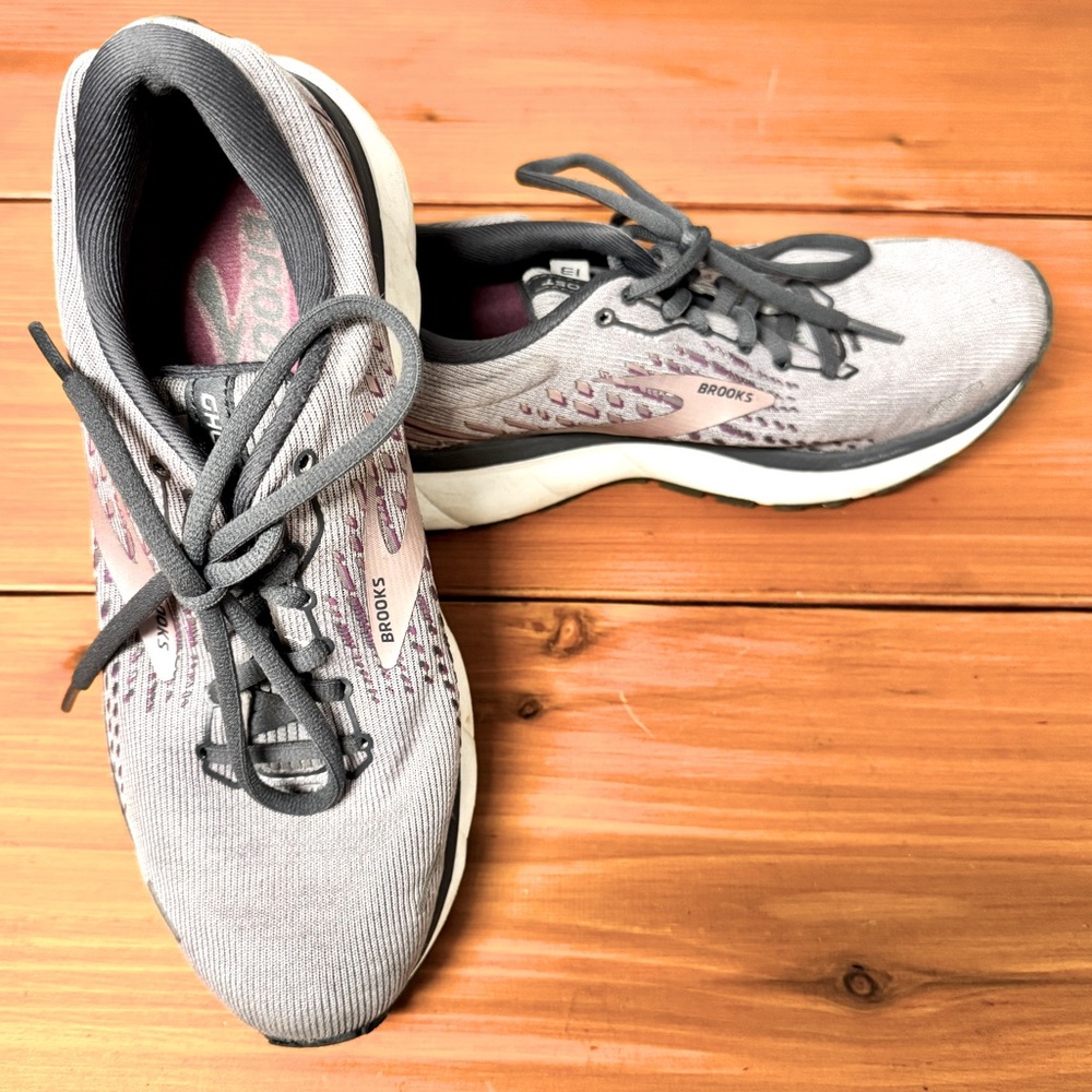Brooks Women's Ghost 13 in Lilac